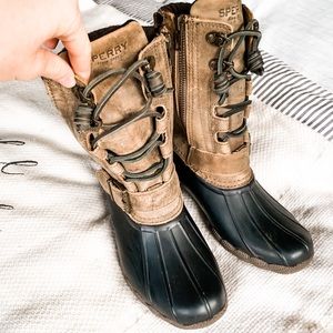 SPERRY SALTWATER MISTY DUCK BOOT